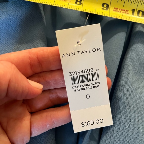 Ann Taylor One Button Blazer in Cornflower Blue Sz 0 - Picture 7 of 8